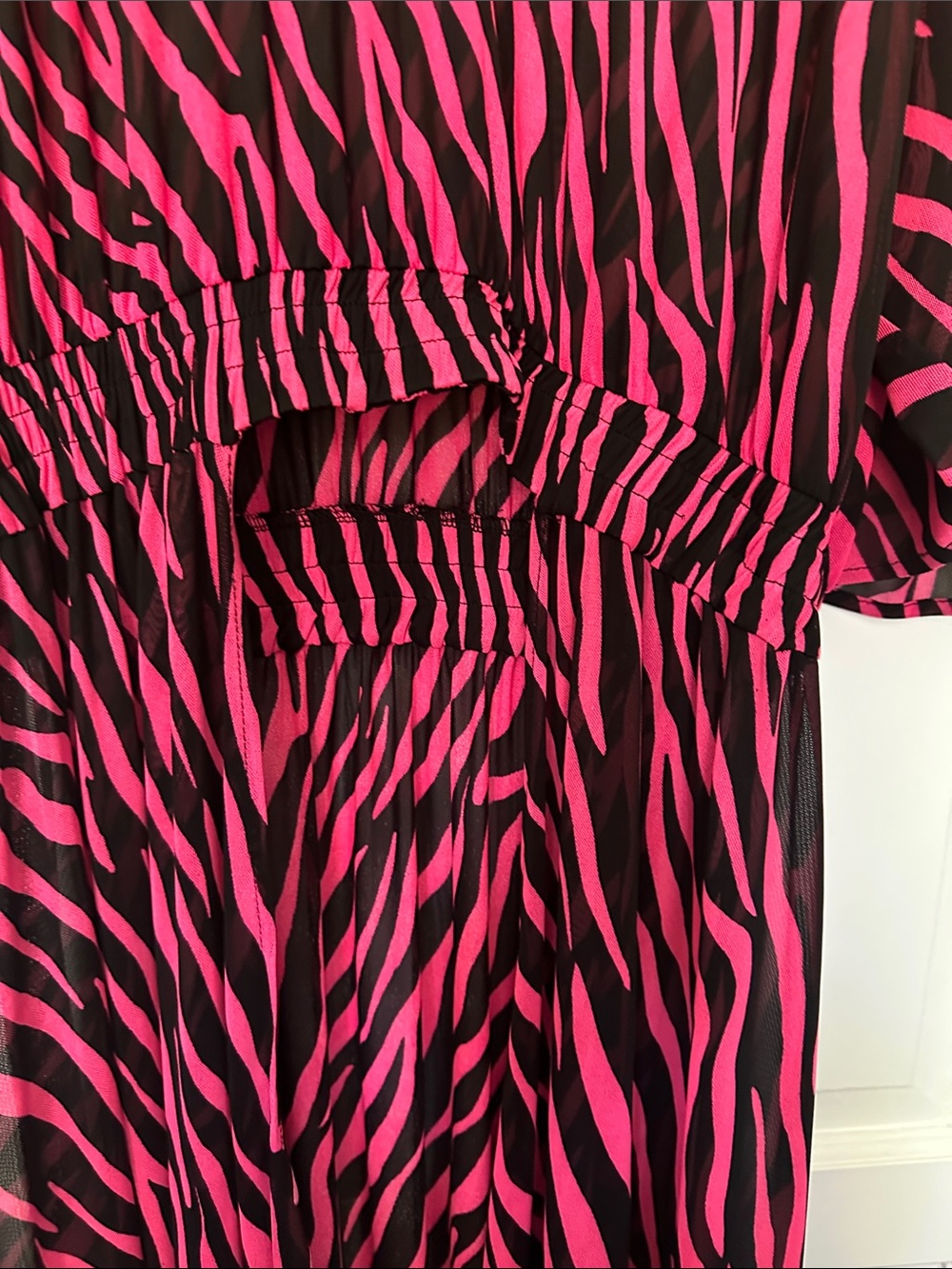 Karen-T Design Pink and Black Striped Swim Coverup With Open Front - Picture 4 of 8